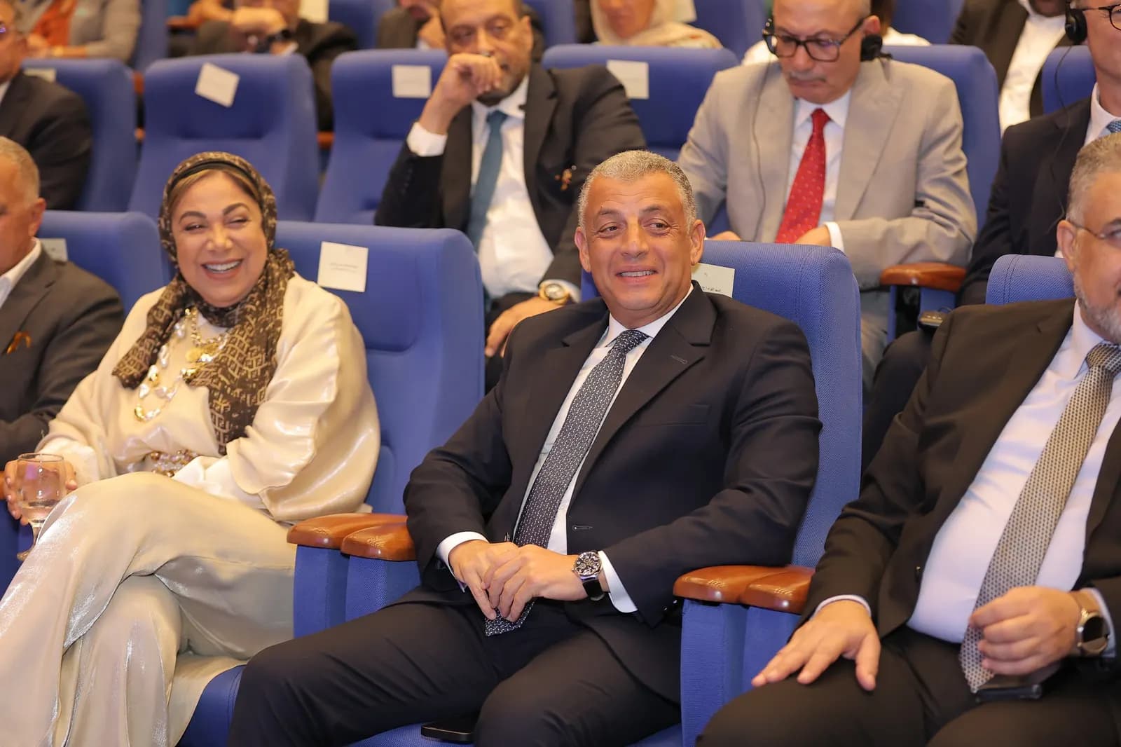 مدارس التكنولوجيا التطبيقية 11