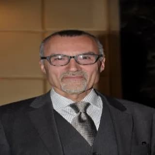 أ / صلاح عائشة